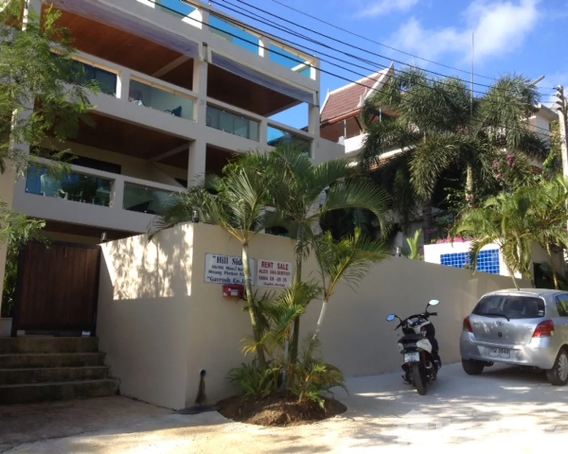 The HillSide Apartment exterior