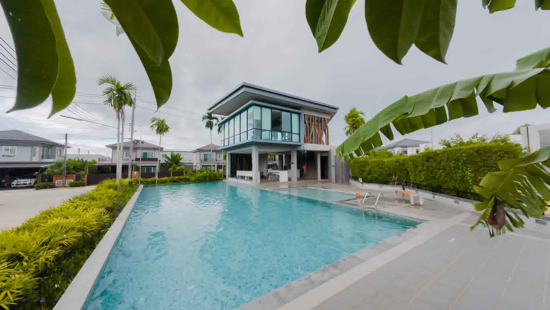 Communal swimming pool